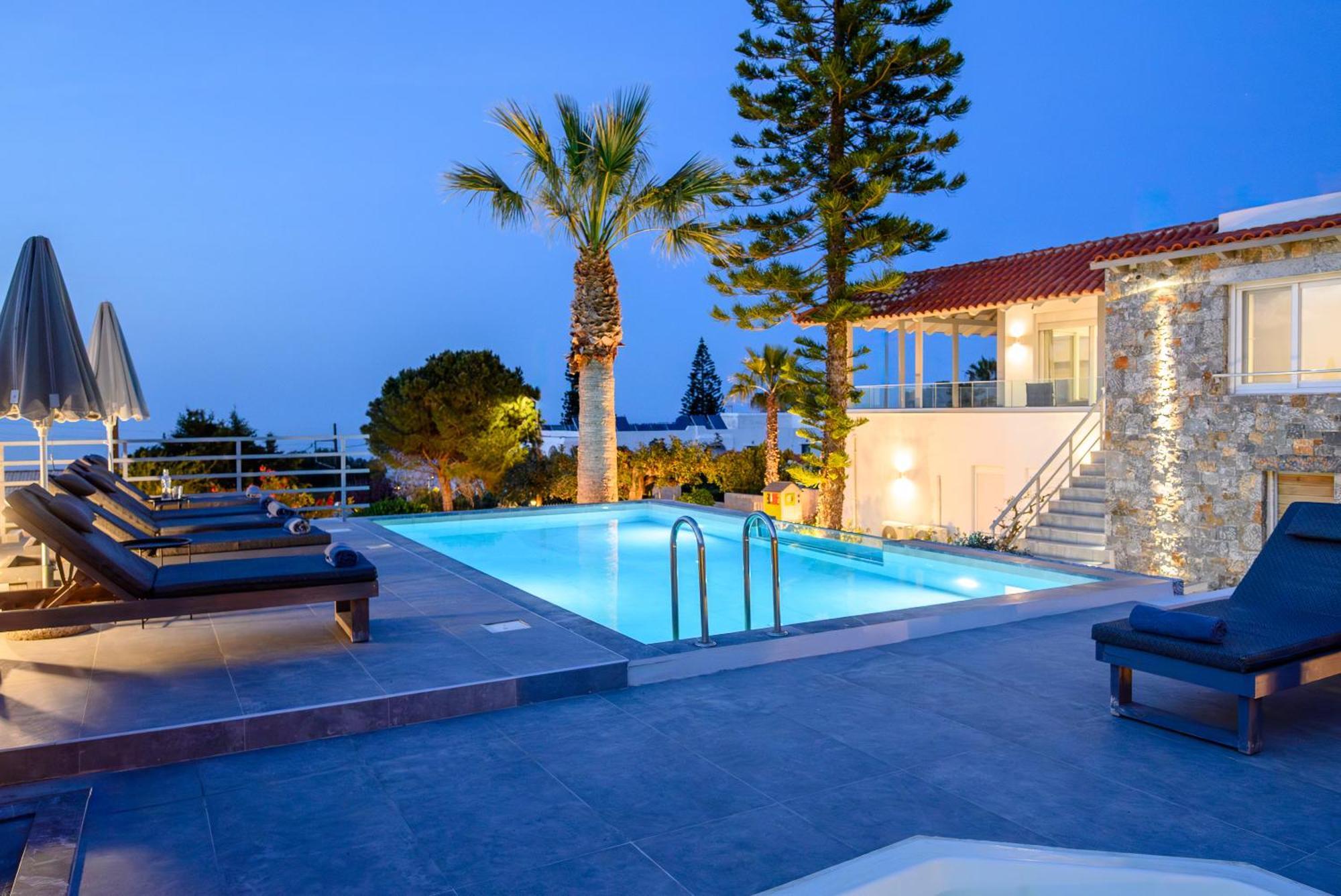 Queen'S Gem Luxury Villa - Heated Jacuzzi & Pool Hersonissos  Luaran gambar