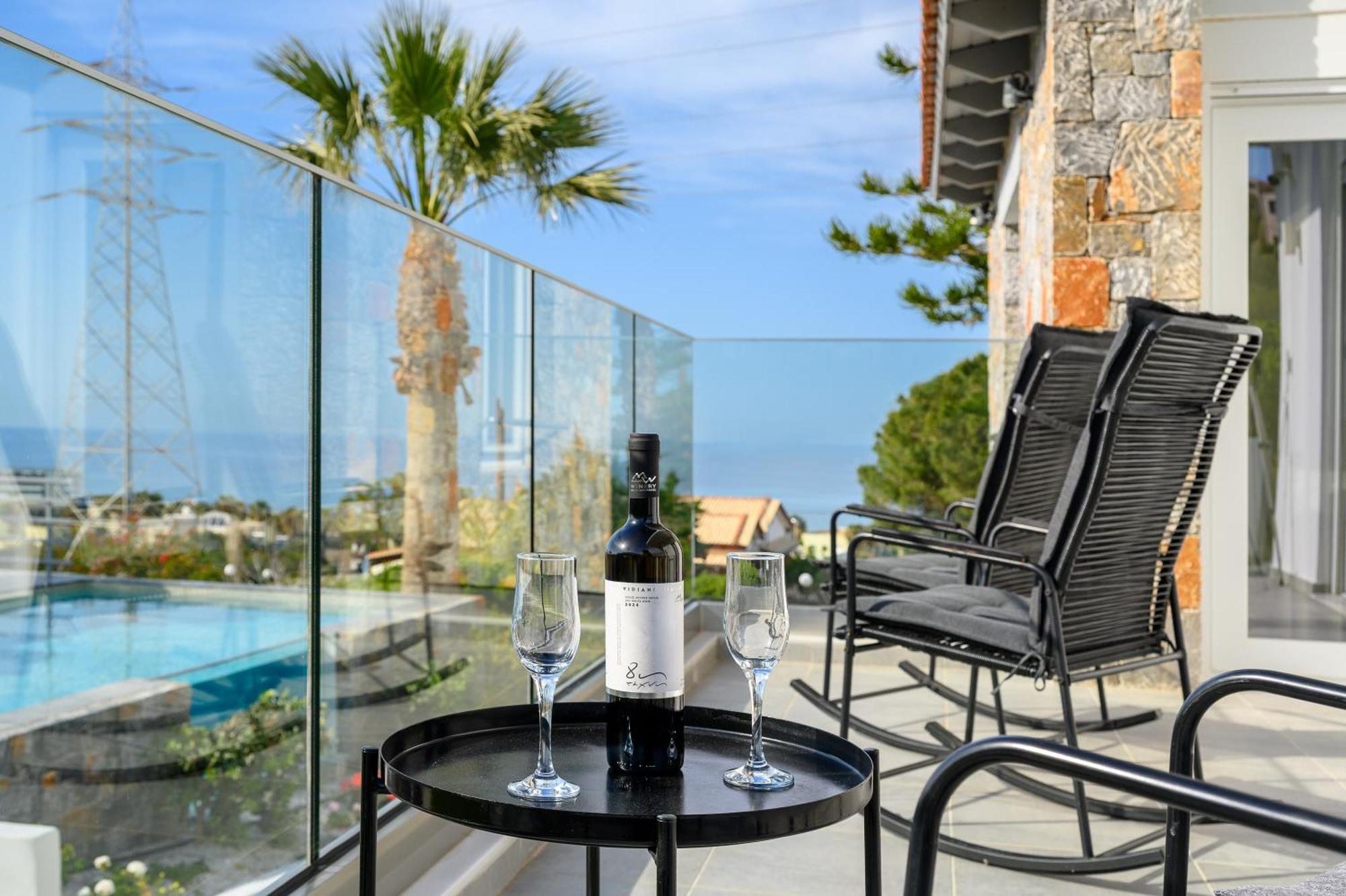 Queen'S Gem Luxury Villa - Heated Jacuzzi & Pool Hersonissos  Luaran gambar